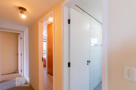 Apartamento para alugar com 128m², 3 quartos e 3 vagasCorredor 