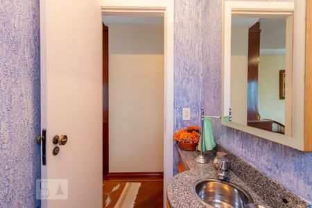 Apartamento para alugar com 128m², 3 quartos e 3 vagasLavabo