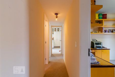 Apartamento para alugar com 128m², 3 quartos e 3 vagasCorredor 