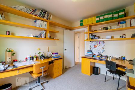 Apartamento para alugar com 128m², 3 quartos e 3 vagasQuarto 2 