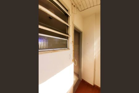 Apartamento à venda com 60m², 2 quartos e sem vaga Apartamento à venda com 60m², 2 quartos e sem vagaÁrea de Serviço