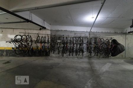 Apartamento à venda com 49m², 2 quartos e 1 vaga Apartamento à venda com 49m², 2 quartos e 1 vagaBicicletário