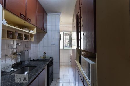 Apartamento à venda com 49m², 2 quartos e 1 vaga Apartamento à venda com 49m², 2 quartos e 1 vagaCozinha