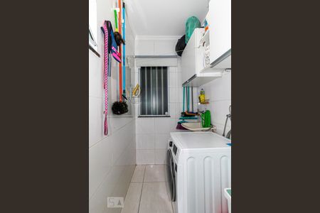 Casa de condomínio à venda com 38m², 1 quarto e 1 vaga Casa de condomínio à venda com 38m², 1 quarto e 1 vagaÁrea de Serviço