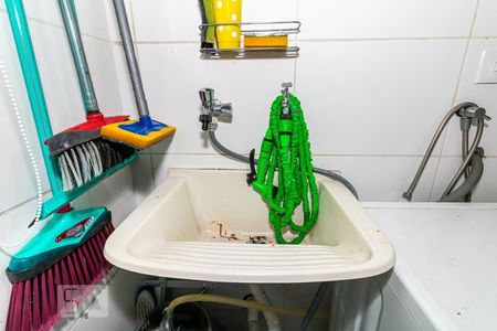 Casa de condomínio à venda com 38m², 1 quarto e 1 vaga Casa de condomínio à venda com 38m², 1 quarto e 1 vagaÁrea de Serviço