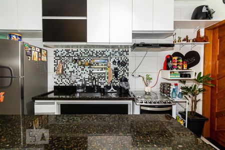 Casa de condomínio à venda com 38m², 1 quarto e 1 vaga Casa de condomínio à venda com 38m², 1 quarto e 1 vagaCozinha