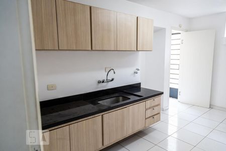 Casa à venda com 304m², 6 quartos e 4 vagasCozinha