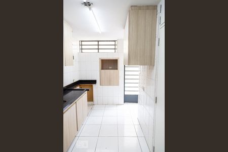 Casa à venda com 304m², 6 quartos e 4 vagasCozinha