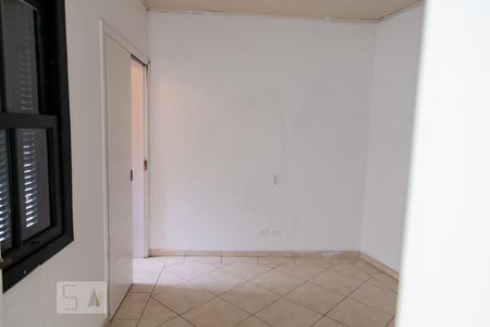 Casa à venda com 304m², 6 quartos e 4 vagasQuarto Empregada 2