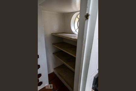 Casa à venda com 304m², 6 quartos e 4 vagasCozinha