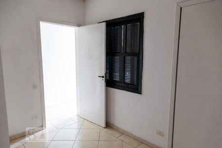 Casa à venda com 304m², 6 quartos e 4 vagasQuarto Empregada 2