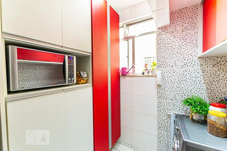 Apartamento à venda com 62m², 2 quartos e 1 vagaCozinha 