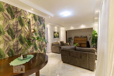 Sala de casa à venda com 3 quartos, 125m² em Cipava, Osasco