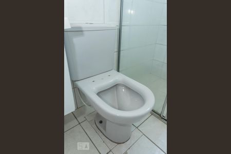 Apartamento para alugar com 63m², 2 quartos e 1 vagaDetalhe banheiro
