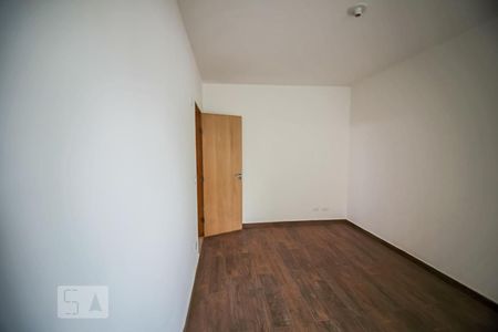 Quarto  de apartamento para alugar com 1 quarto, 40m² em Cidade dos Bandeirantes, São Paulo