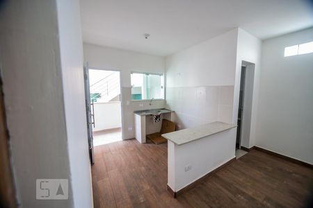 Sala / Cozinha de apartamento para alugar com 1 quarto, 40m² em Cidade dos Bandeirantes, São Paulo