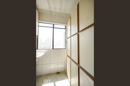 Apartamento à venda com 49m², 2 quartos e 1 vagaÁrea de serviço