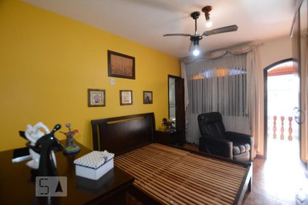 Casa à venda com 136m², 3 quartos e 2 vagasQuarto 2 suíte