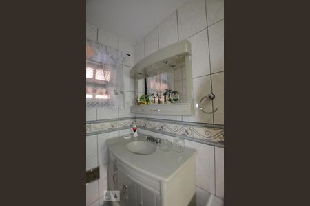 Casa à venda com 136m², 3 quartos e 2 vagasBanheiro da suíte 2