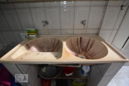 Casa à venda com 136m², 3 quartos e 2 vagasÁrea de Serviço