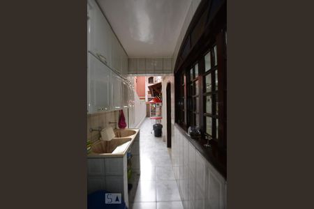 Casa à venda com 136m², 3 quartos e 2 vagasÁrea de Serviço