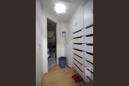 Apartamento à venda com 130m², 3 quartos e 3 vagasQuarto de Serviço