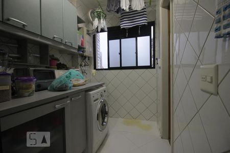 Apartamento à venda com 130m², 3 quartos e 3 vagasÁrea de Serviço