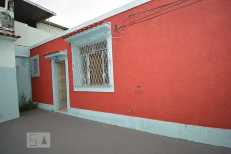 Fachada de casa para alugar com 2 quartos, 68m² em Quintino Bocaiúva, Rio de Janeiro