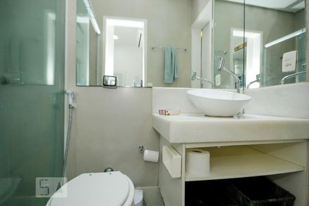 Apartamento à venda com 47m², 1 quarto e sem vaga Apartamento à venda com 47m², 1 quarto e sem vagaBanheiro