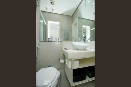 Apartamento à venda com 47m², 1 quarto e sem vaga Apartamento à venda com 47m², 1 quarto e sem vagaBanheiro