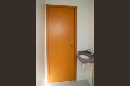 Apartamento para alugar com 47m², 2 quartos e 1 vaga Apartamento para alugar com 47m², 2 quartos e 1 vagaBanheiro