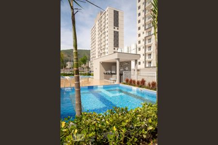 Apartamento para alugar com 47m², 2 quartos e 1 vaga Apartamento para alugar com 47m², 2 quartos e 1 vagaÁrea comum - Piscina
