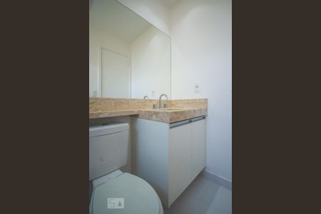 Apartamento à venda com 110m², 3 quartos e 2 vagas Apartamento à venda com 110m², 3 quartos e 2 vagasBanheiro da Suíte 1