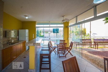 Apartamento à venda com 110m², 3 quartos e 2 vagas Apartamento à venda com 110m², 3 quartos e 2 vagasÁrea comum - Churrasqueira