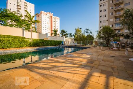 Apartamento à venda com 110m², 3 quartos e 2 vagas Apartamento à venda com 110m², 3 quartos e 2 vagasÁrea comum - Piscina