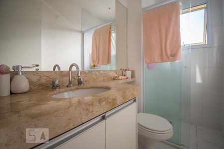 Apartamento à venda com 110m², 3 quartos e 2 vagas Apartamento à venda com 110m², 3 quartos e 2 vagasBanheiro da Suíte 3