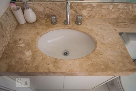 Apartamento à venda com 110m², 3 quartos e 2 vagas Apartamento à venda com 110m², 3 quartos e 2 vagasBanheiro da Suíte 3