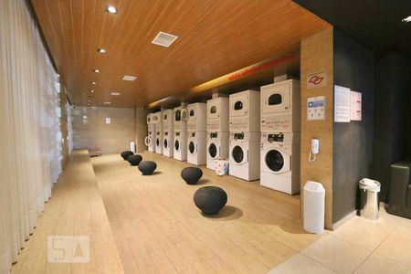 Studio à venda com 50m², 1 quarto e 1 vagaÁrea comum - Lavanderia
