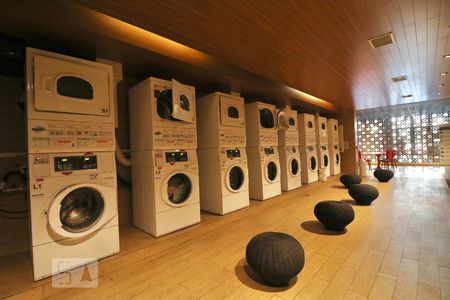 Studio à venda com 50m², 1 quarto e 1 vagaÁrea comum - Lavanderia