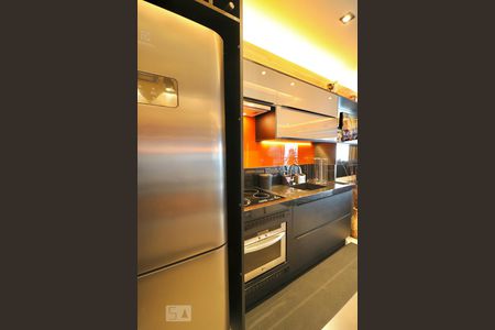 Cozinha de kitnet/studio à venda com 1 quarto, 50m² em Bela Vista, São Paulo