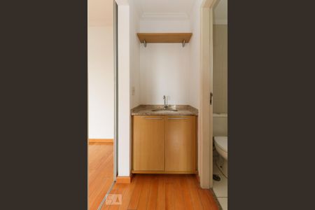 Apartamento para alugar com 40m², 1 quarto e 1 vaga Apartamento para alugar com 40m², 1 quarto e 1 vagaBanheiro