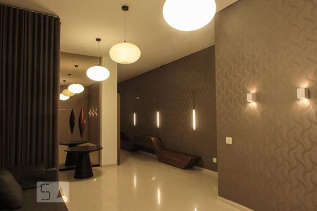 Apartamento para alugar com 45m², 1 quarto e 1 vaga Apartamento para alugar com 45m², 1 quarto e 1 vagaHall de Entrada