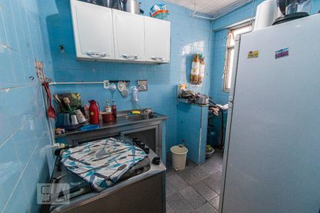 Cozinha de apartamento para alugar com 2 quartos, 49m² em Irajá, Rio de Janeiro