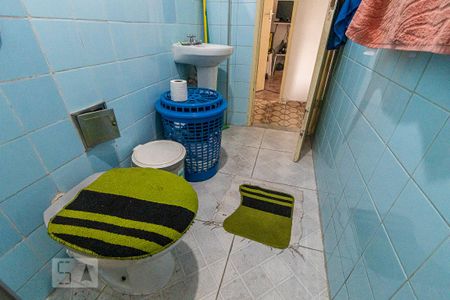 Apartamento para alugar com 49m², 2 quartos e sem vagaBanheiro