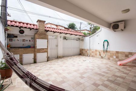 Vista da Sala de casa à venda com 4 quartos, 150m² em Portuguesa, Rio de Janeiro