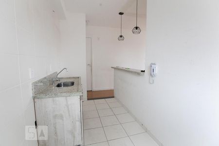 Apartamento à venda com 45m², 2 quartos e 1 vaga Apartamento à venda com 45m², 2 quartos e 1 vagaCozinha