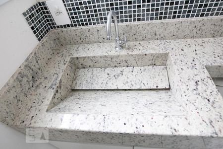 Apartamento à venda com 45m², 2 quartos e 1 vaga Apartamento à venda com 45m², 2 quartos e 1 vagaDetalhe banheiro