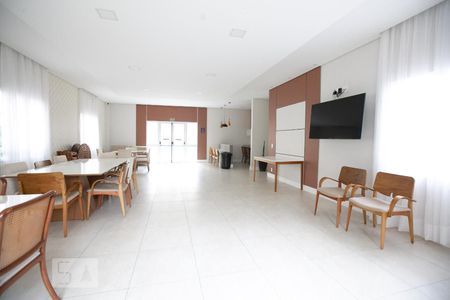 Apartamento à venda com 45m², 2 quartos e 1 vaga Apartamento à venda com 45m², 2 quartos e 1 vagaSalão de Festas
