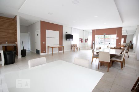 Apartamento à venda com 45m², 2 quartos e 1 vaga Apartamento à venda com 45m², 2 quartos e 1 vagaSalão de Festas