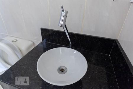 Apartamento para alugar com 60m², 2 quartos e 1 vagaBanheiro social